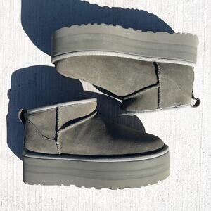 UGG Classic Ultra Mini Platform Boots - Green Gray Suede 💚🖤